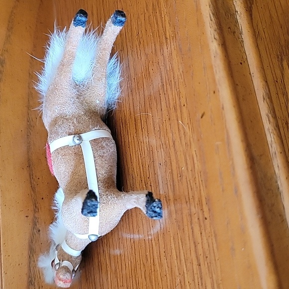 Vintage Flocked Horse - Picture 7 of 11